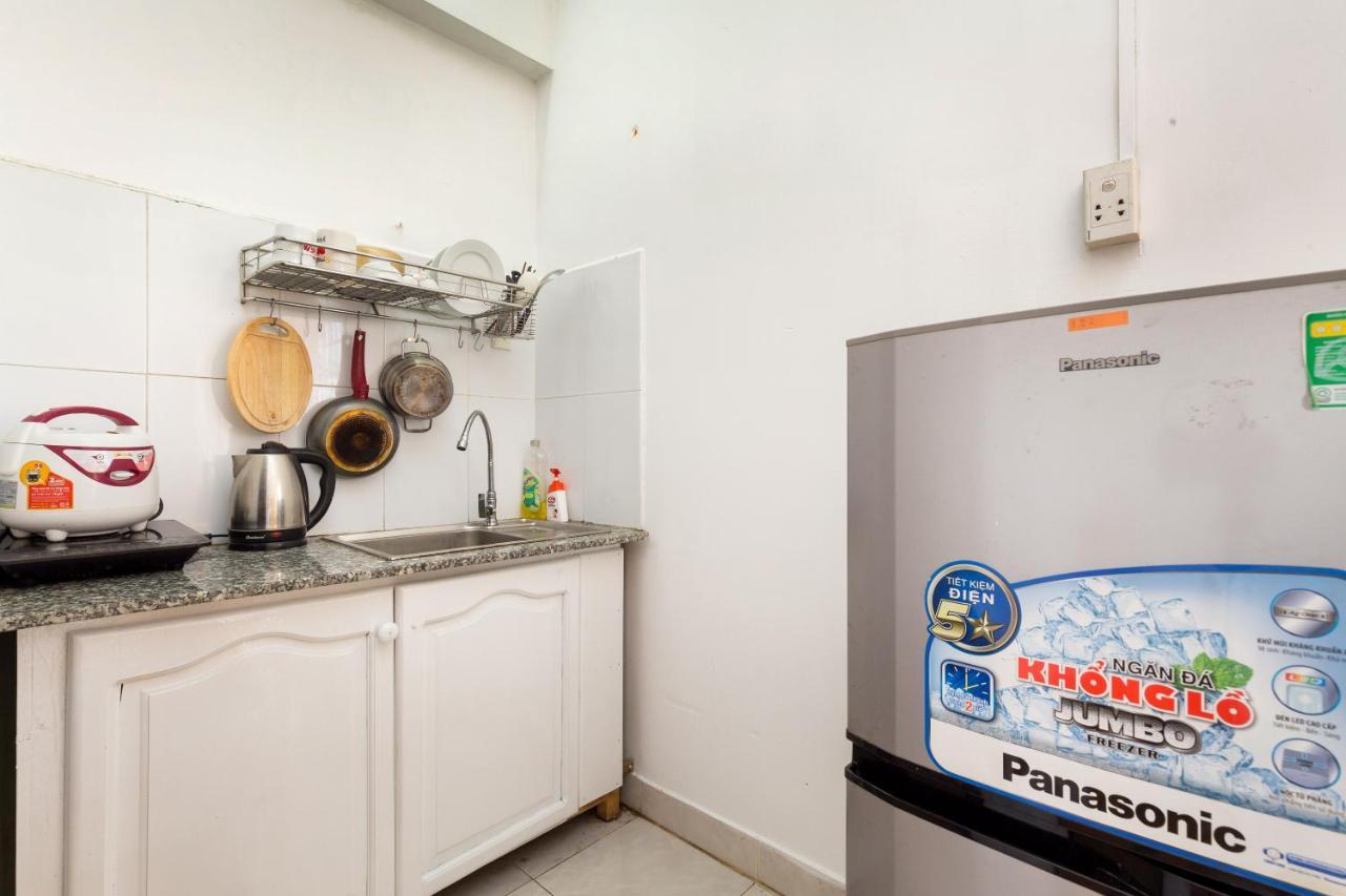 Halo Serviced Apartment Хошимин Экстерьер фото