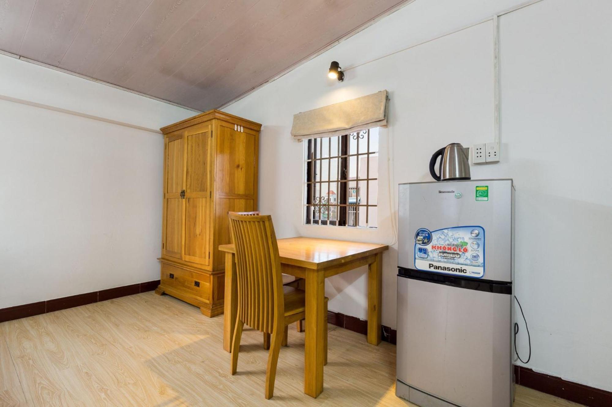 Halo Serviced Apartment Хошимин Экстерьер фото