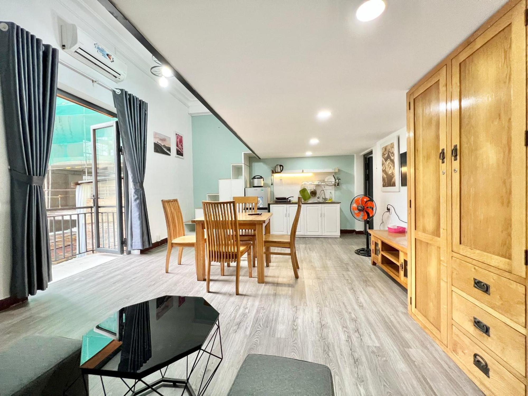 Halo Serviced Apartment Хошимин Экстерьер фото
